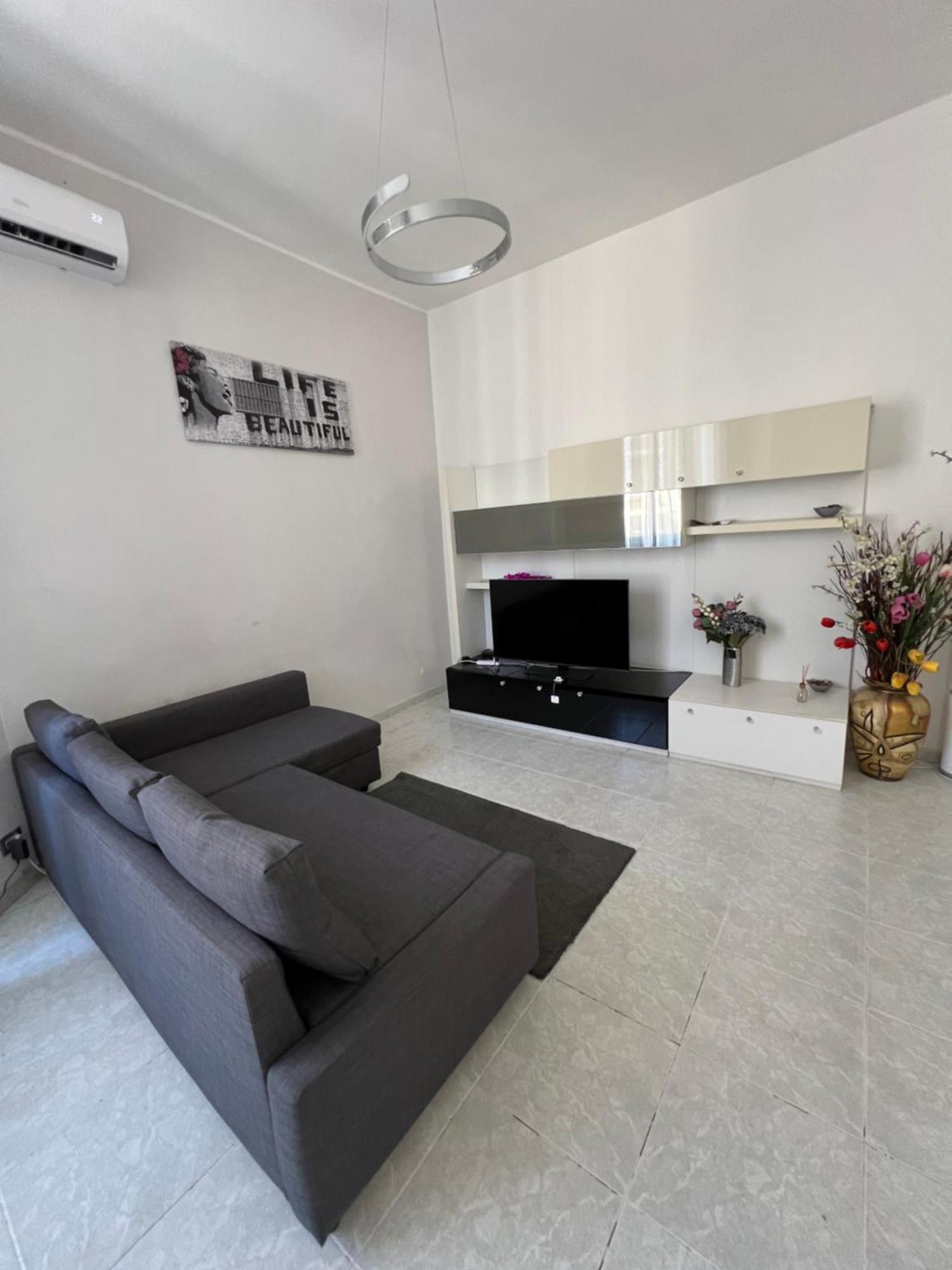 Port House Apartman Civitavecchia Kültér fotó
